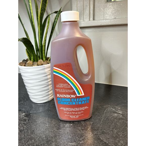Vintage Rainbow AquaMate Vacuum Original Concentrated Carpet Cleaning 32 Oz‎ - Picture 1 of 6